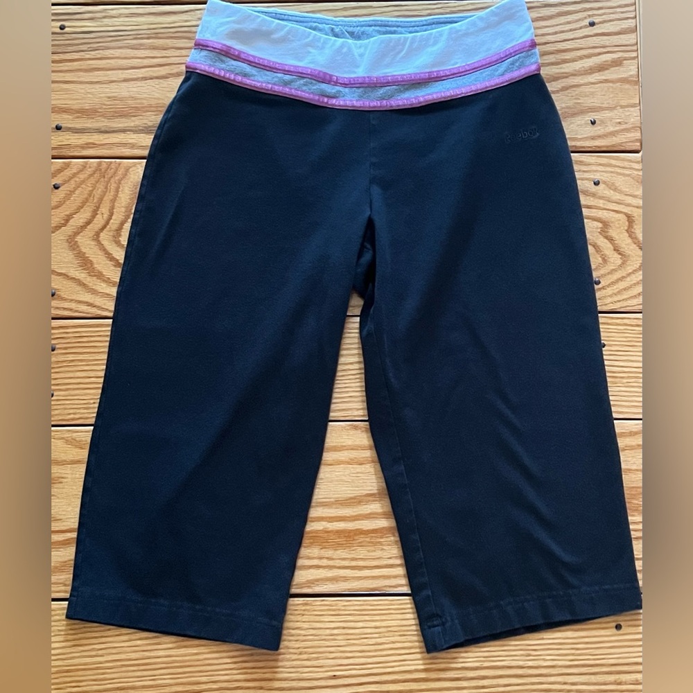 REEBOK CAPRI LEGGINGS